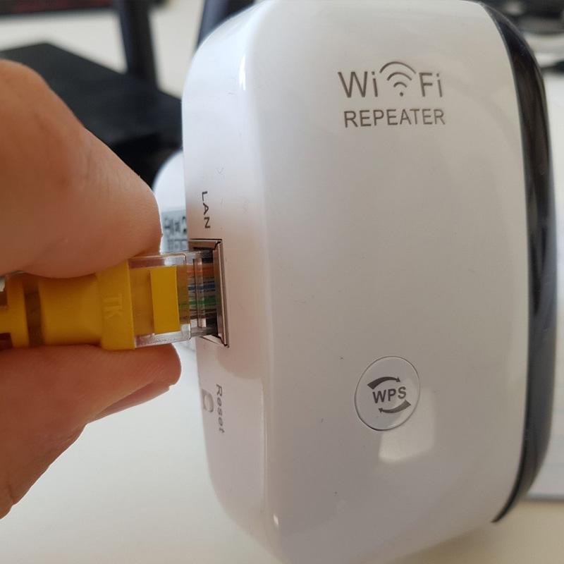 Wireless WiFi Signal Extender