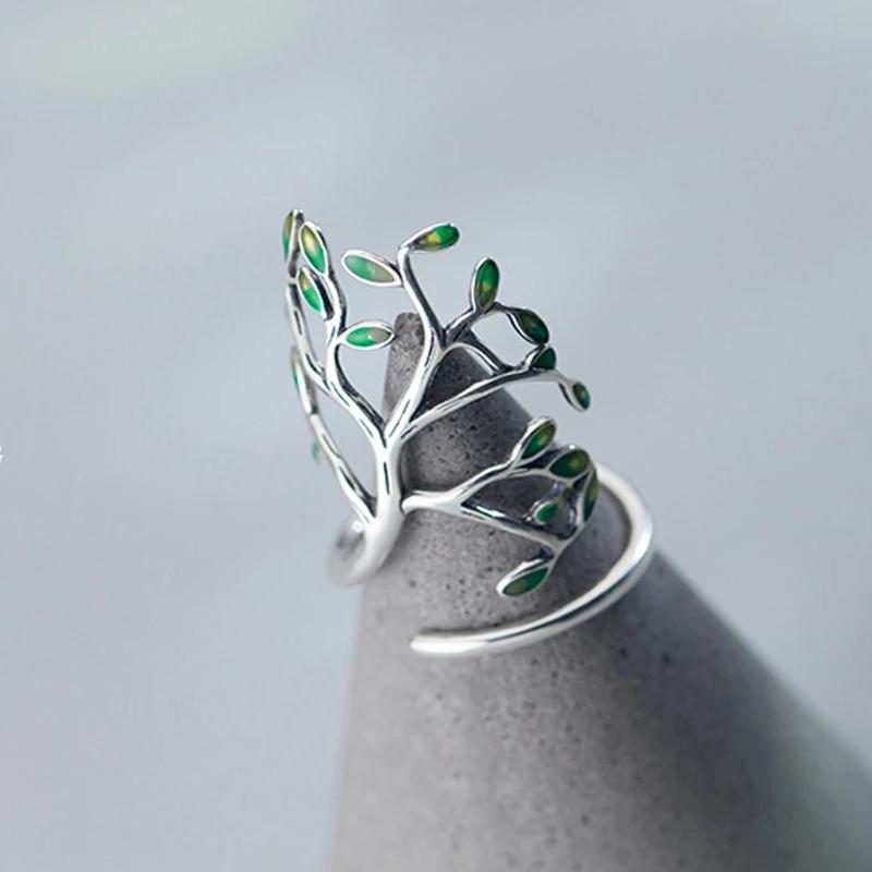 Adjustable Tree Branch Ring